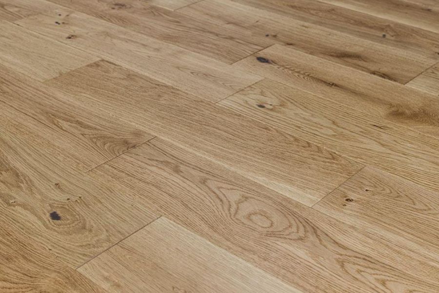 Solid Rustic Oak Flooring 18mm Natural Lacquered